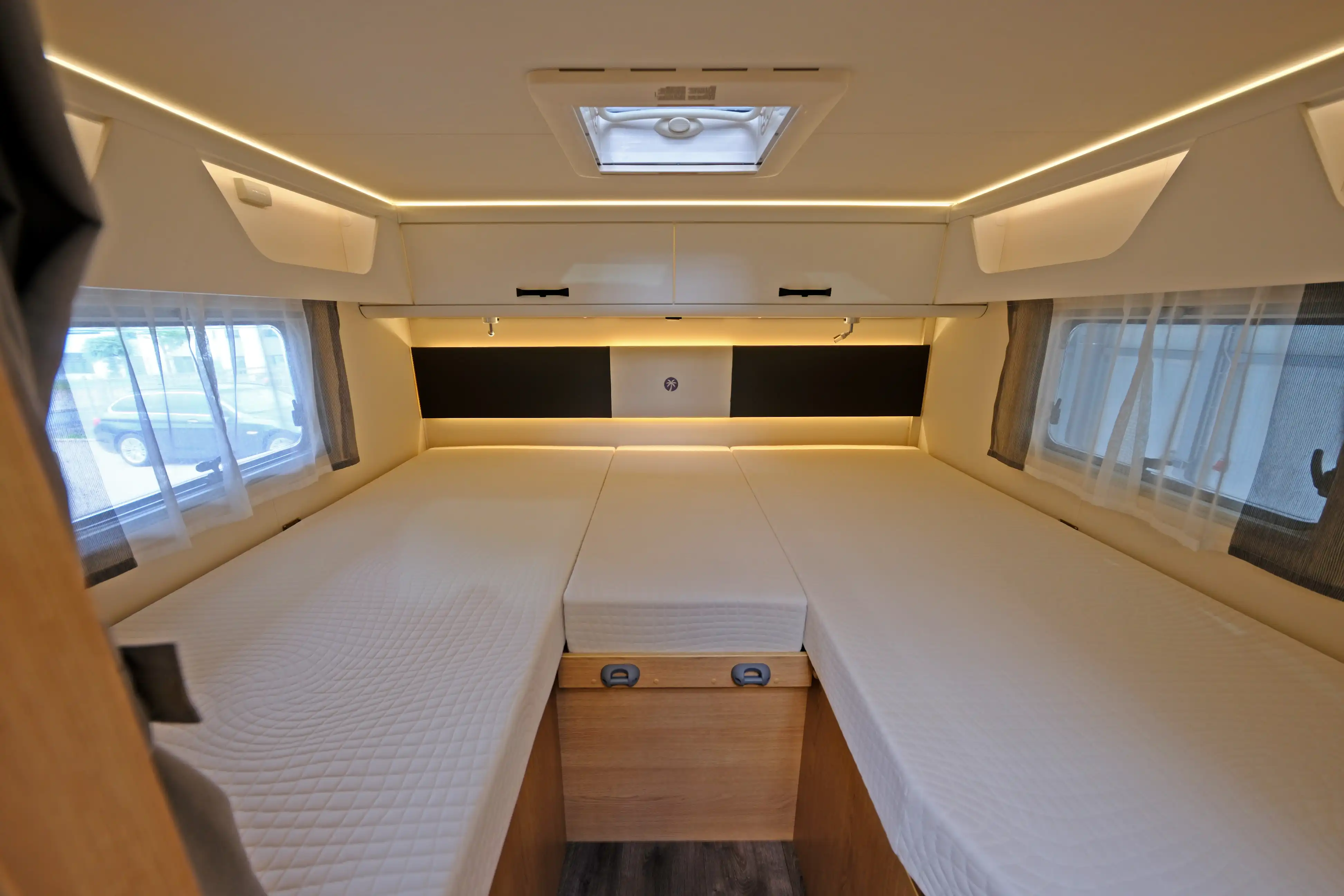 SUNLIGHT T 67 S Einzelbetten Hubbett